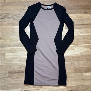 Divided H&M Black & Tan Color-blocked Long Sleeve Body-con Dress Women’s 8